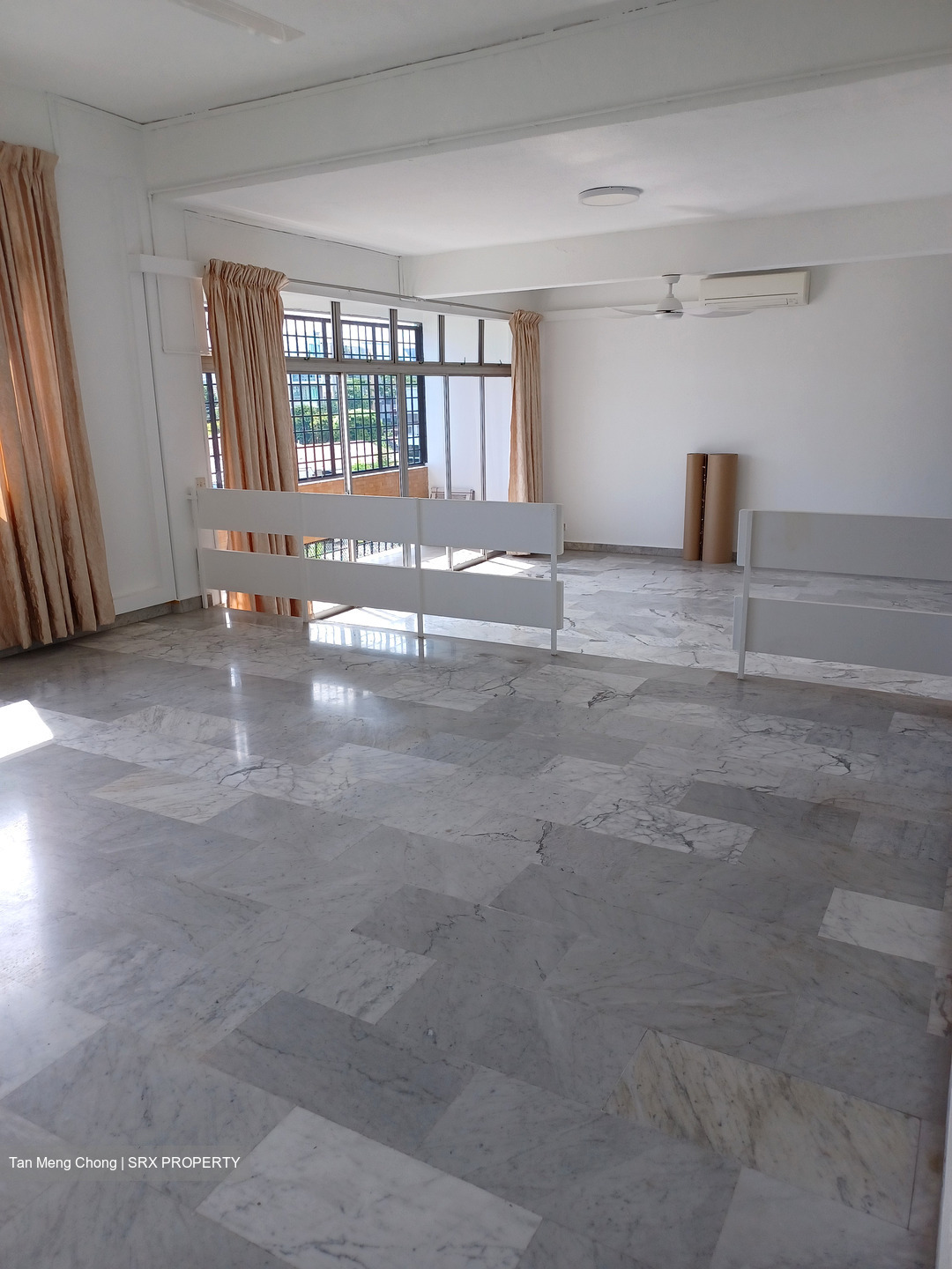 Uni Building (D15), Apartment #429002771